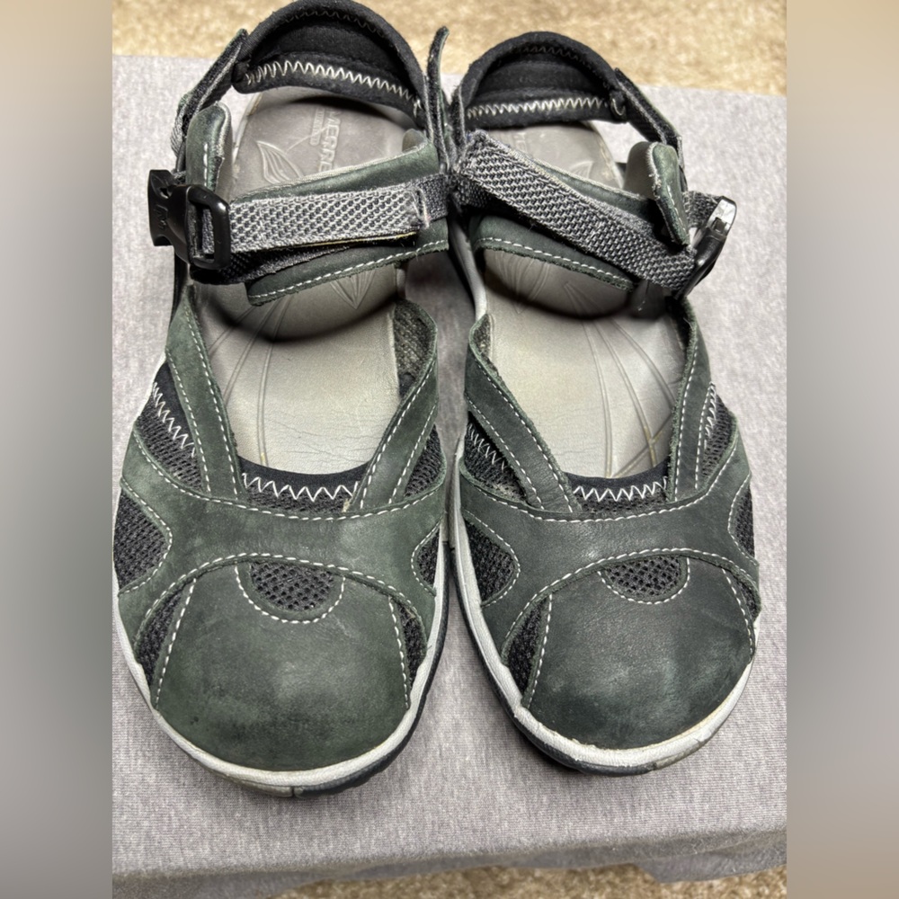 Merrell Women’s Azura Wrap Shoes Style #J24510 Size 8
